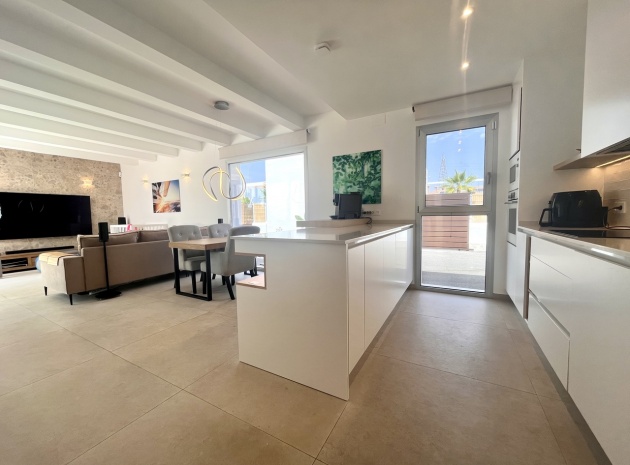 Revente - Villa - Los Montesinos - La Herrada