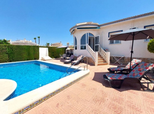 Revente - Villa - Ciudad Quesada - Pueblo Bravo