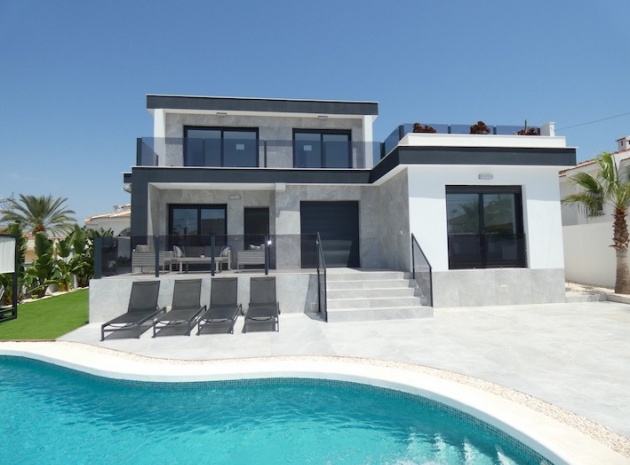 Resale - Villa - Ciudad Quesada