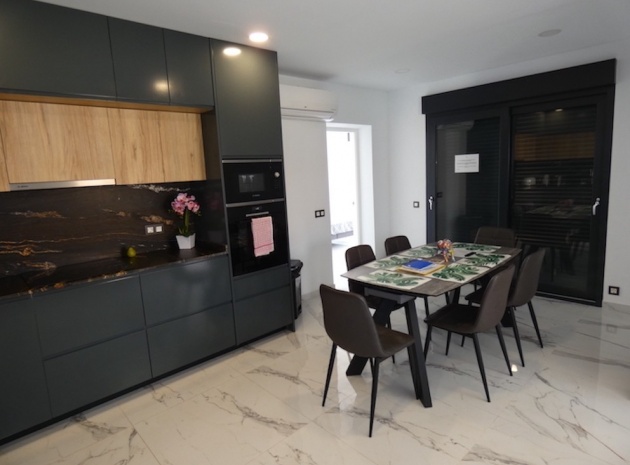 Resale - Villa - Ciudad Quesada