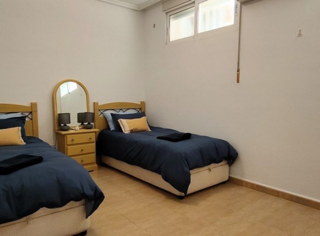 Resale - Townhouse - Los Altos - Mariblanca