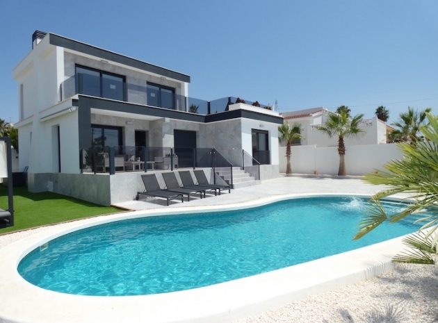 Återförsäljning - Villa - Ciudad Quesada - Town Center