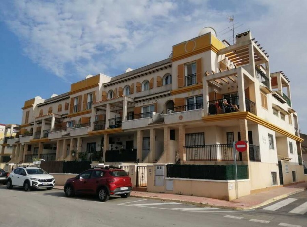 Resale - Apartment - Daya Vieja
