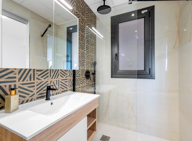 Resale - Apartment - Playa Flamenca - Res. Sunrise Deluxe