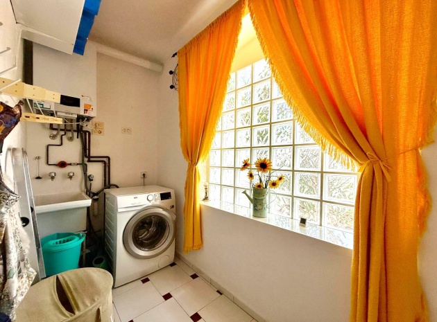 Återförsäljning - Villa - Villamartin