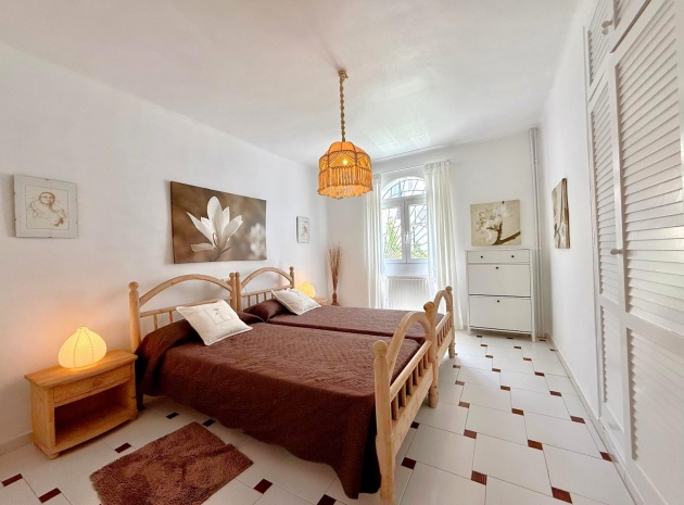 Återförsäljning - Villa - Villamartin