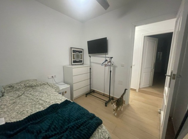 Resale - Villa - La Florida  - La Florida