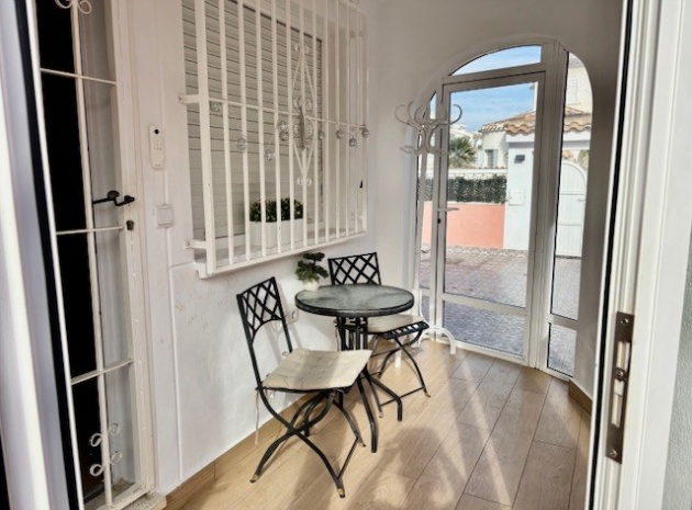 Resale - Villa - La Florida  - La Florida