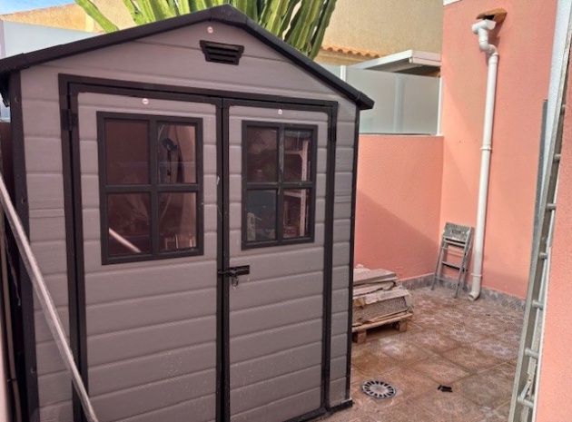 Resale - Villa - La Florida  - La Florida