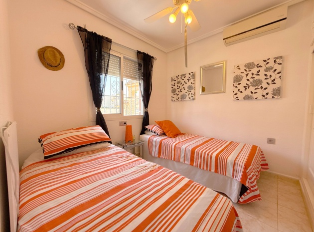 Wiederverkauf - Bungalow - Playa Flamenca - flamingo hills