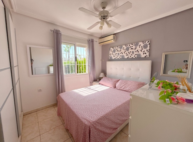 Wiederverkauf - Bungalow - Playa Flamenca - flamingo hills