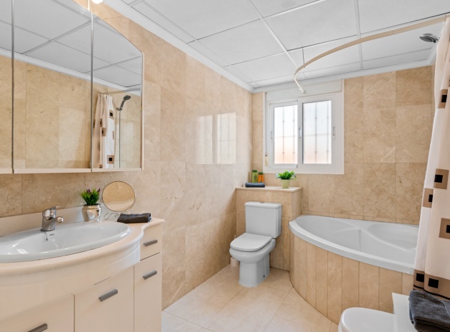 Resale - Townhouse - Ciudad Quesada - Dona Pepa