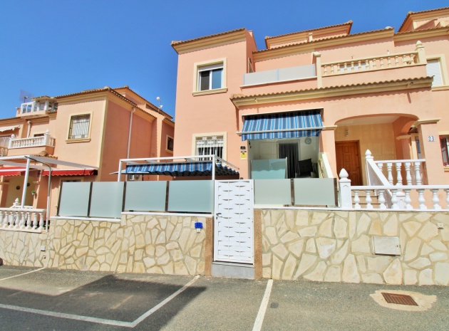 Wederverkoop - Villa - Playa Flamenca - pueblo caballero