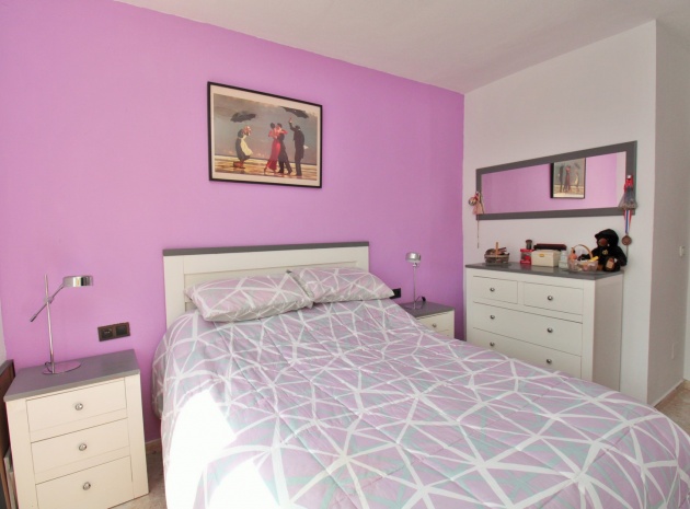 Wederverkoop - Villa - Playa Flamenca - pueblo caballero