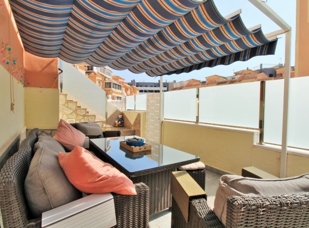 Wederverkoop - Villa - Playa Flamenca - pueblo caballero