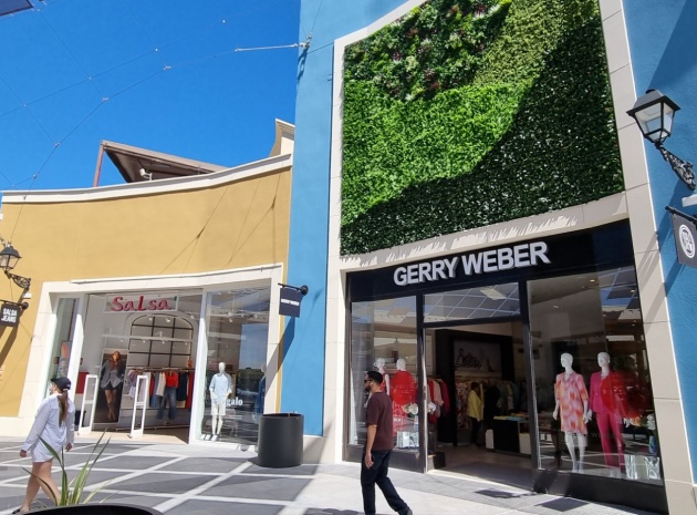 Wederverkoop - Villa - Playa Flamenca - pueblo caballero