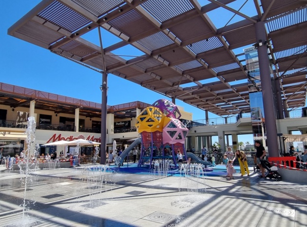 Wederverkoop - Villa - Playa Flamenca - pueblo caballero