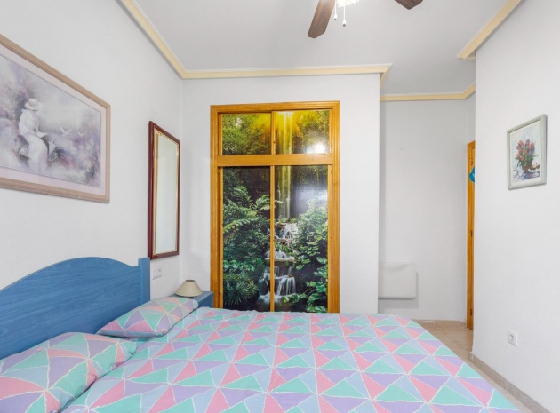 Resale - Apartment - Los Altos