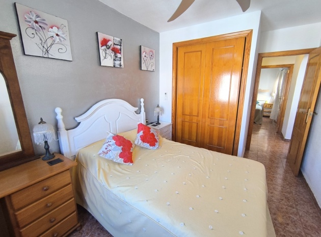 Resale - Apartment - Torrevieja - jardin del mar