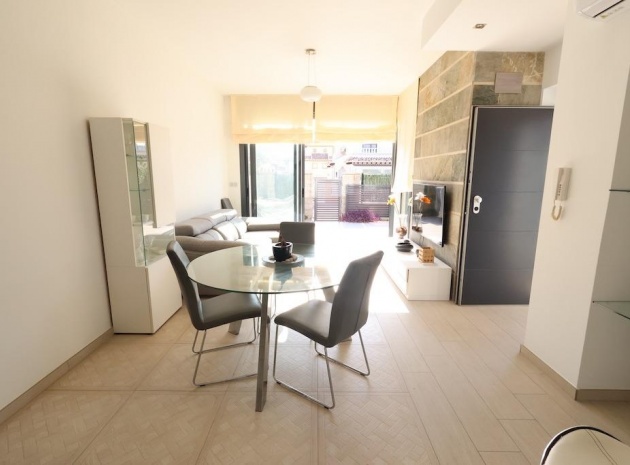 Återförsäljning - Villa - Cabo Roig - Lomas de Cabo Roig