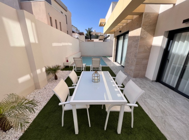 Wiederverkauf - Villa - Los Montesinos - Los Montesinos - Urb. La Herrada