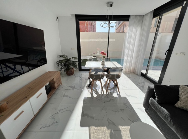 Wiederverkauf - Villa - Los Montesinos - Los Montesinos - Urb. La Herrada