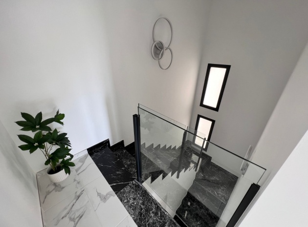 Wiederverkauf - Villa - Los Montesinos - Los Montesinos - Urb. La Herrada