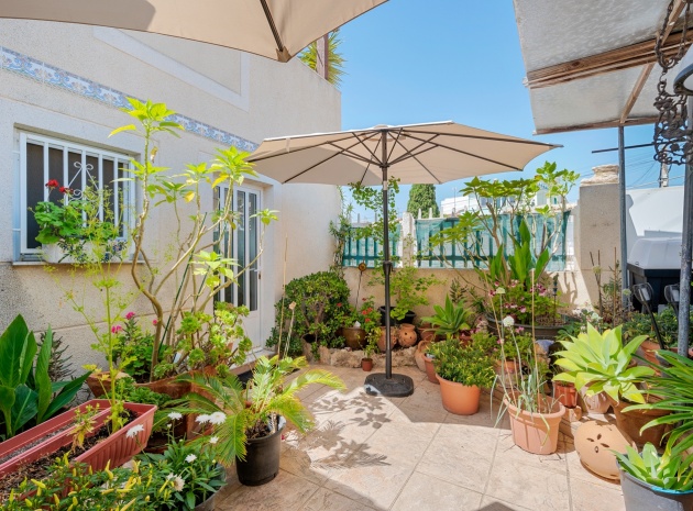 Resale - Townhouse - Ciudad Quesada