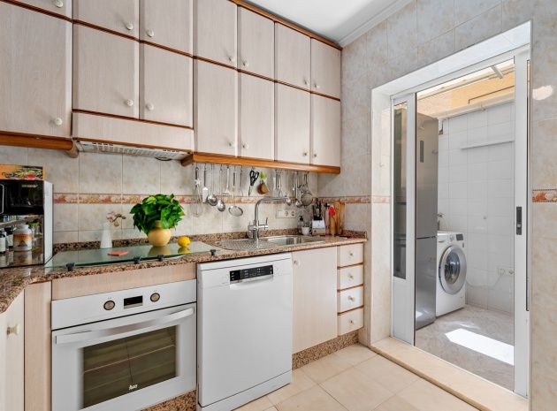 Resale - Townhouse - Ciudad Quesada