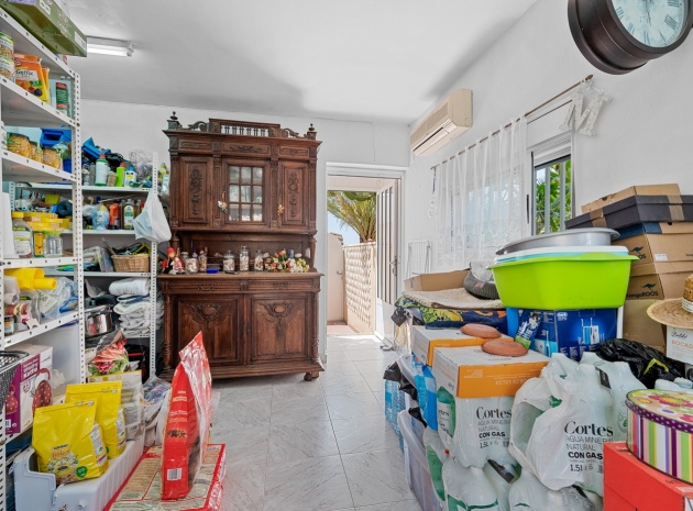 Resale - Townhouse - Ciudad Quesada