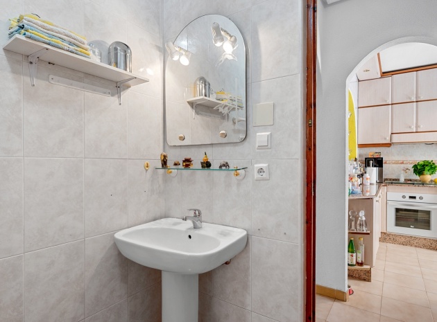 Resale - Townhouse - Ciudad Quesada