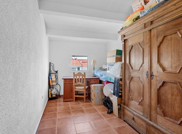 Resale - Townhouse - Ciudad Quesada