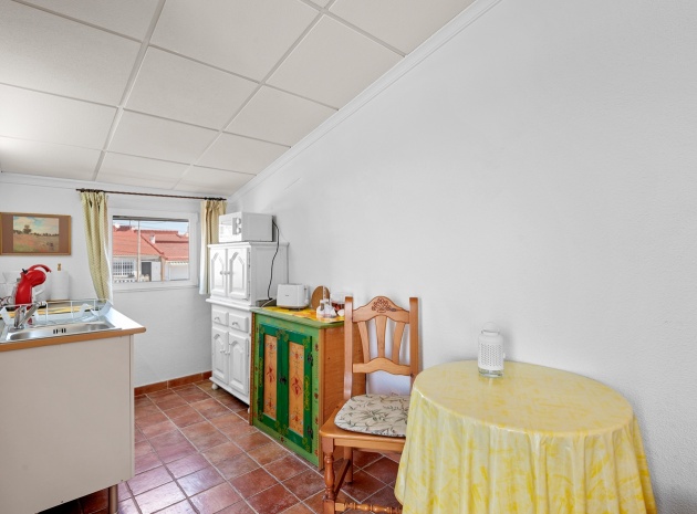 Resale - Townhouse - Ciudad Quesada