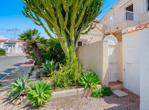 Resale - Townhouse - Ciudad Quesada