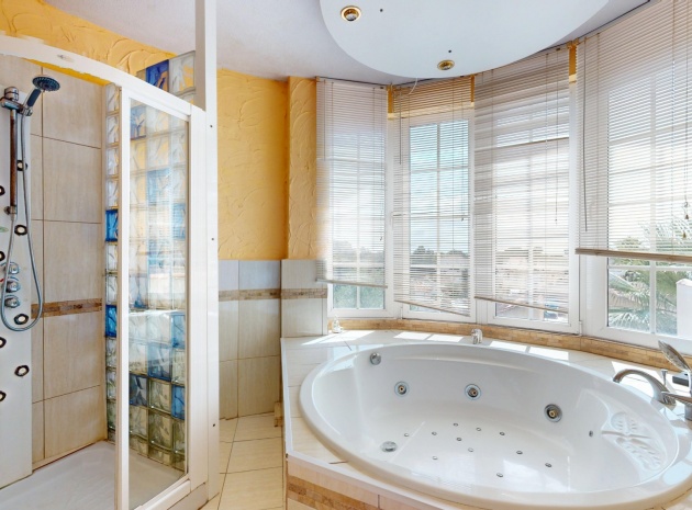 Wiederverkauf - Villa - La Zenia