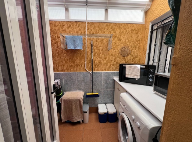 Resale - Apartment - Los Montesinos - entre naranjos