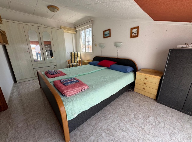 Resale - Bungalow - Torrevieja - san luis