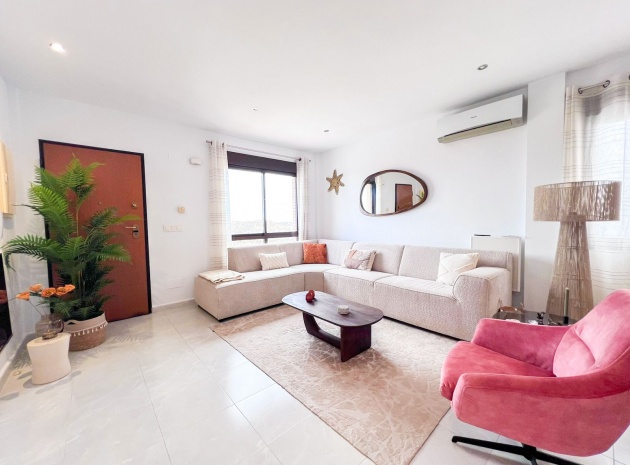 Återförsäljning - Villa - Ciudad Quesada