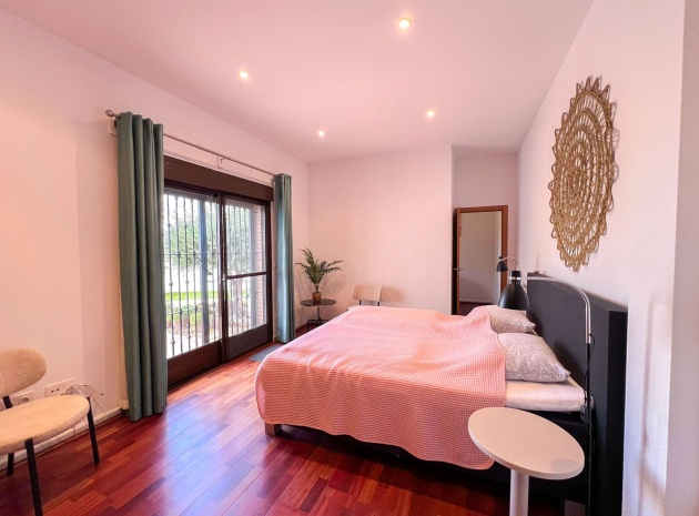 Återförsäljning - Villa - Ciudad Quesada