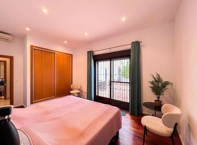 Återförsäljning - Villa - Ciudad Quesada