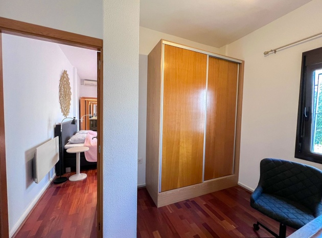 Återförsäljning - Villa - Ciudad Quesada