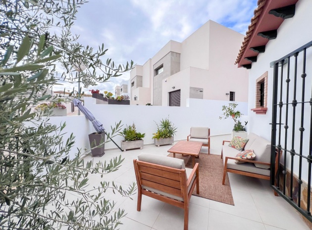 Återförsäljning - Villa - Ciudad Quesada