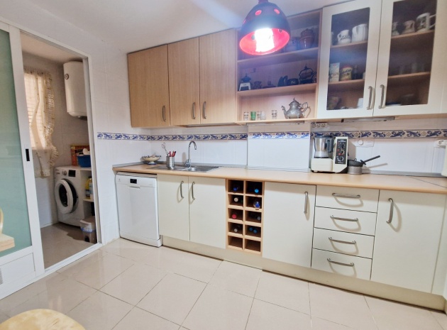 Resale - Apartment - Guardamar del Segura