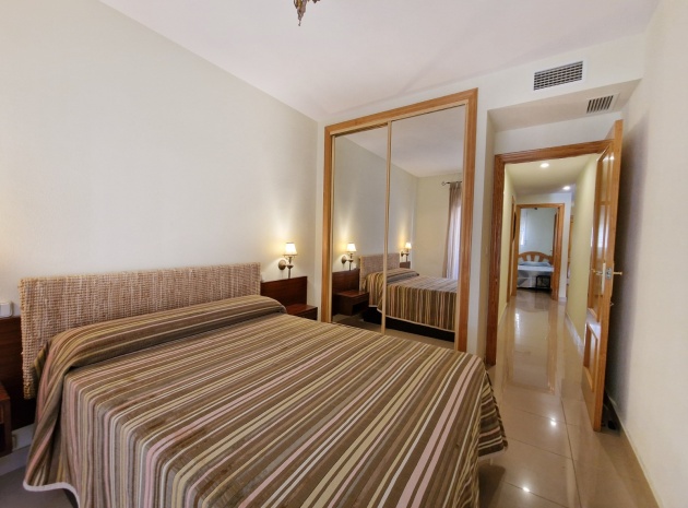 Resale - Apartment - Guardamar del Segura