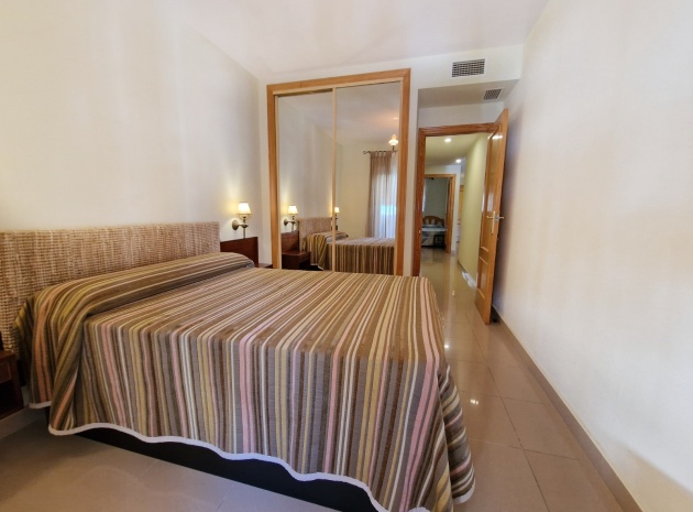 Resale - Apartment - Guardamar del Segura