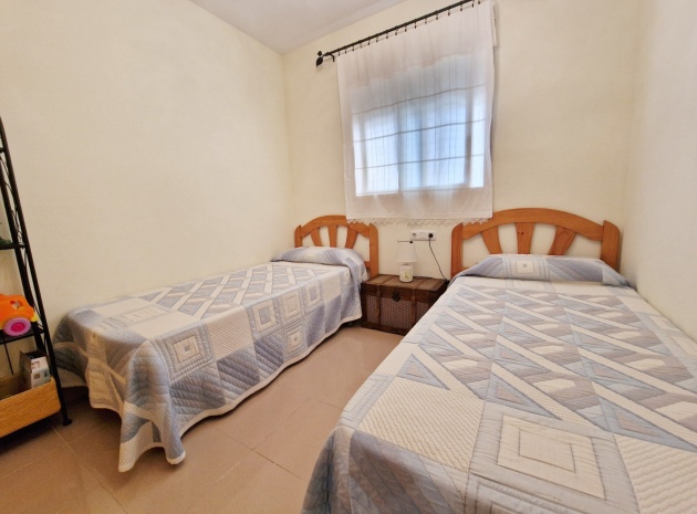 Resale - Apartment - Guardamar del Segura