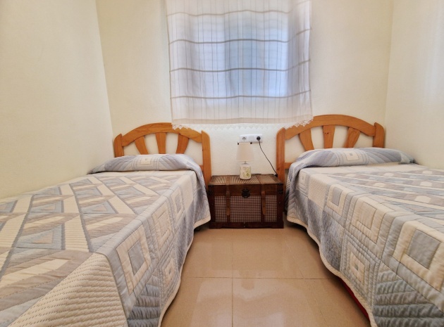 Resale - Apartment - Guardamar del Segura