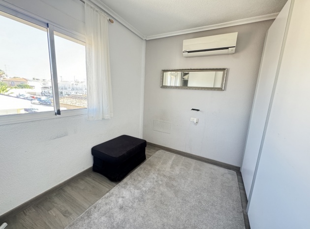 Återförsäljning - Villa - Ciudad Quesada