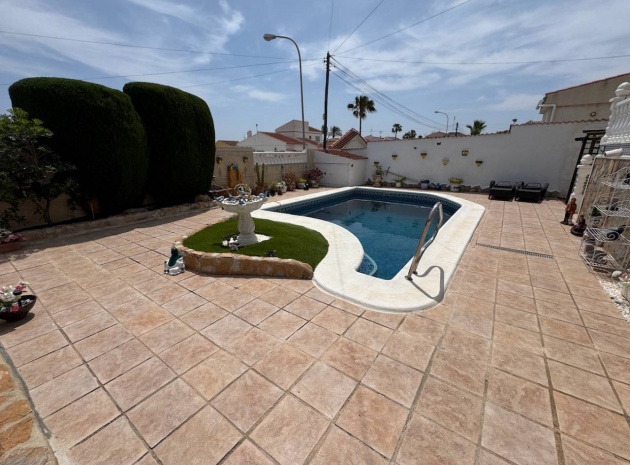 Resale - Villa - Ciudad Quesada