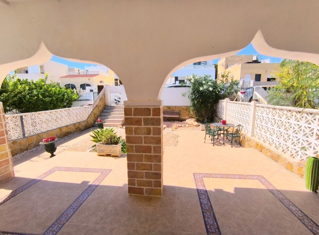 Resale - Bungalow - San Miguel de Salinas - balcon costa